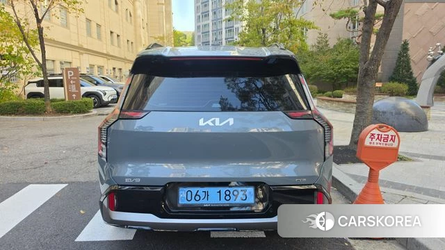 Kia EV9 id 5033457 из Кореи 8