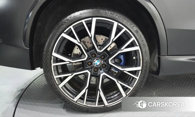 BMW X5M (G05) id 4992282 из Кореи 25