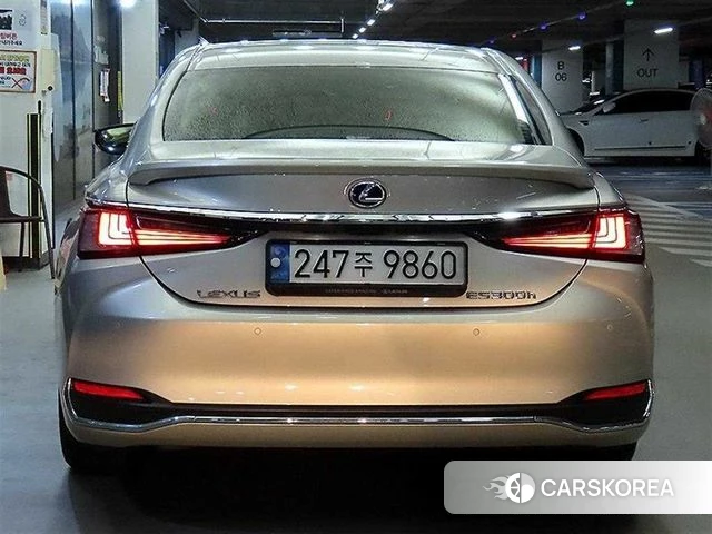Lexus ES300h 7th generation id 5013842 из Кореи 13