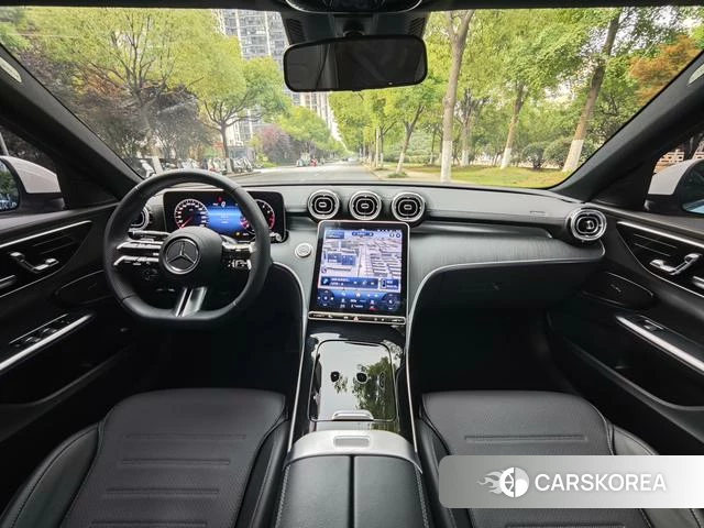Mercedes-Benz C-class 2023 Белый из Китая, фото 6