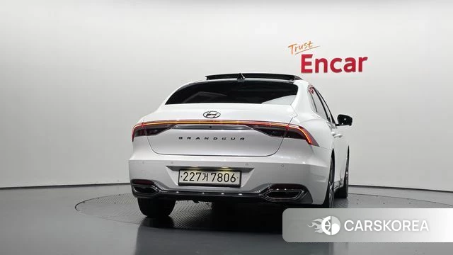 Hyundai The New Grandeur IG id 5027581 из Кореи 30