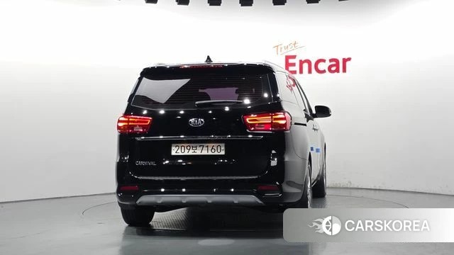 Kia The New Carnival id 4998182 из Кореи 28