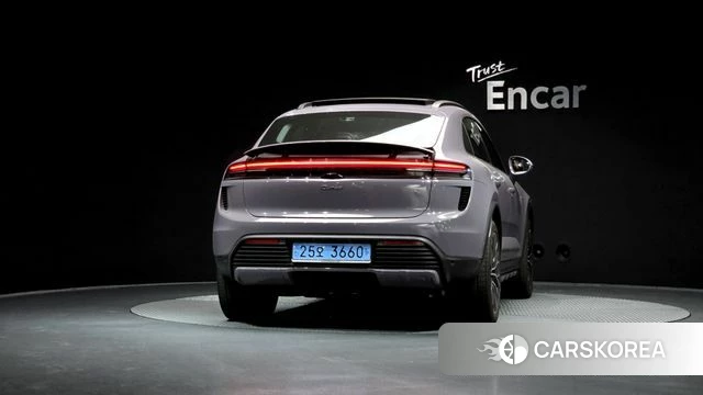 Porsche Makan EV id 3858305 из Кореи 14
