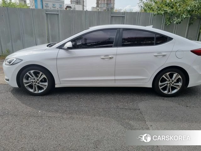 Hyundai Avante AD id 4974425 из Кореи 11