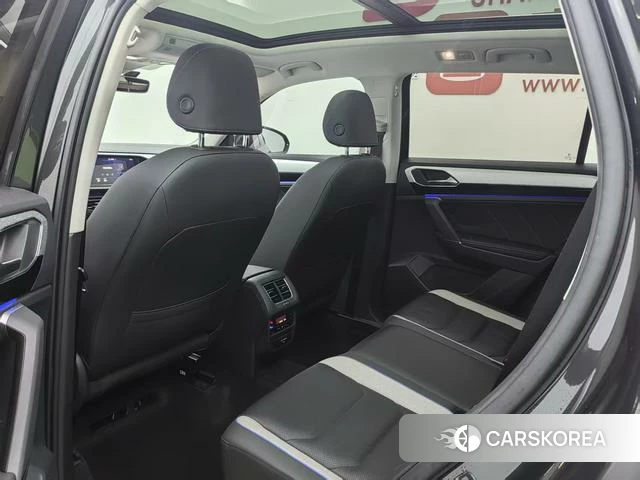 Volkswagen Tayron 2021 Черный из Китая, фото 4