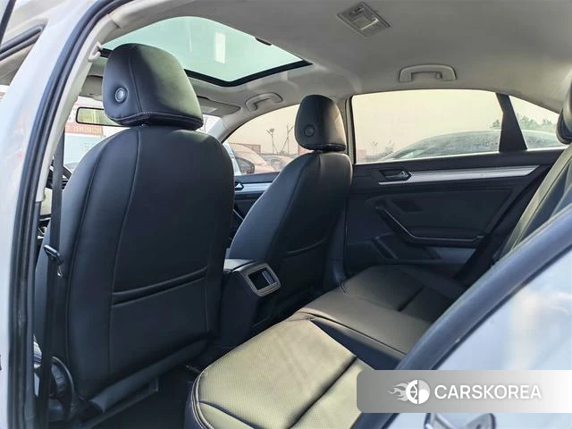 Volkswagen Lamando 2022 Белый из Китая, фото 4