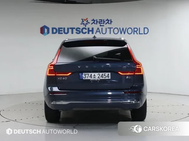 Volvo XC60 second Generation 2023 Синий из Кореи, фото 4