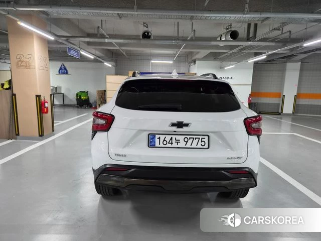 Chevrolet (GM Daewoo) Trax Crossover 2023 Белый из Кореи, фото 6
