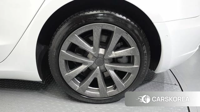 Tesla Model 3 id 4997696 из Кореи 25