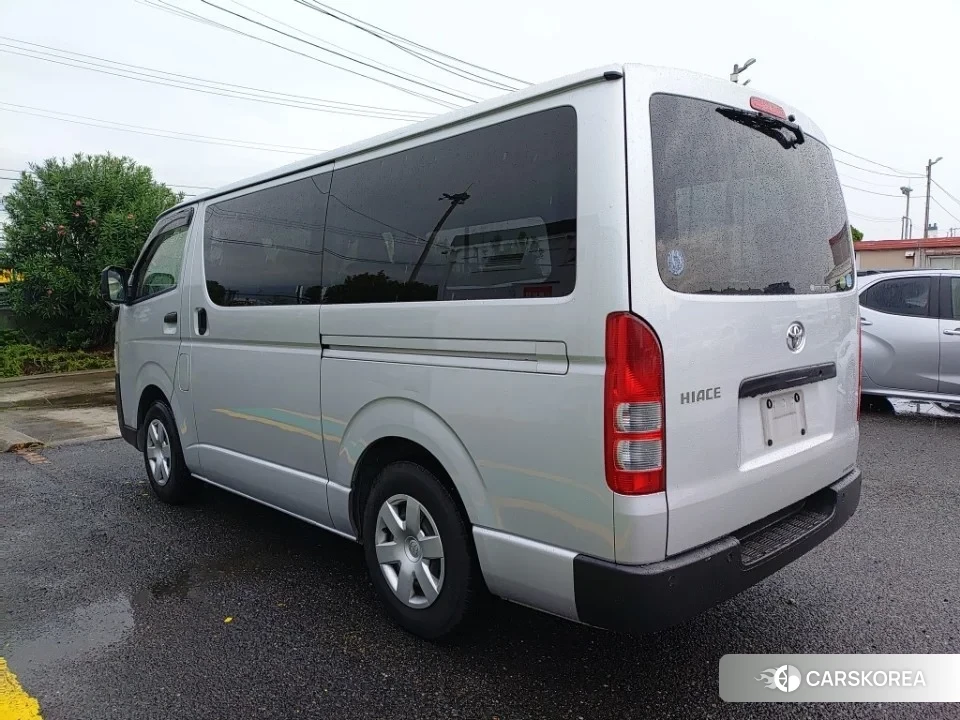 Toyota HiAce Van 2020 из Японии, фото 4