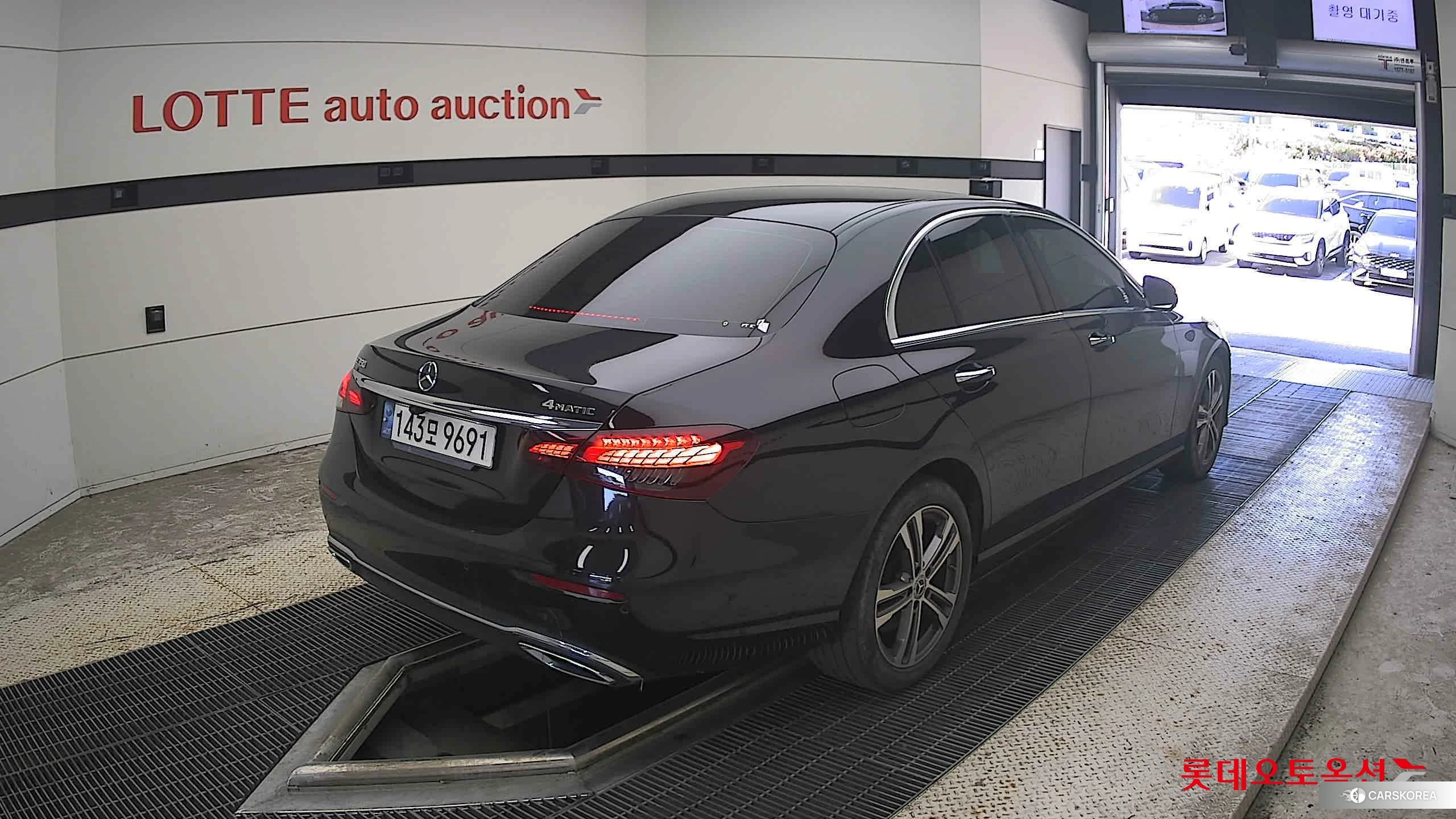 Mercedes-Benz Mercedes-Benz E350 4MATIC id 4989967 из Кореи 31