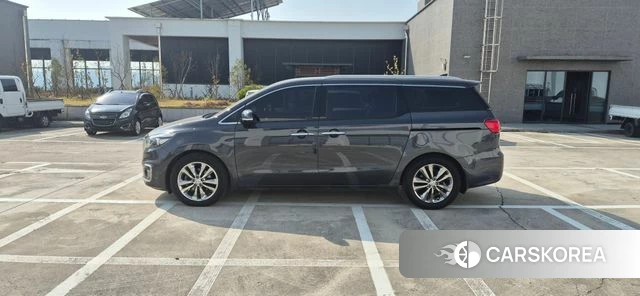Kia All New Carnival id 5014150 из Кореи 9