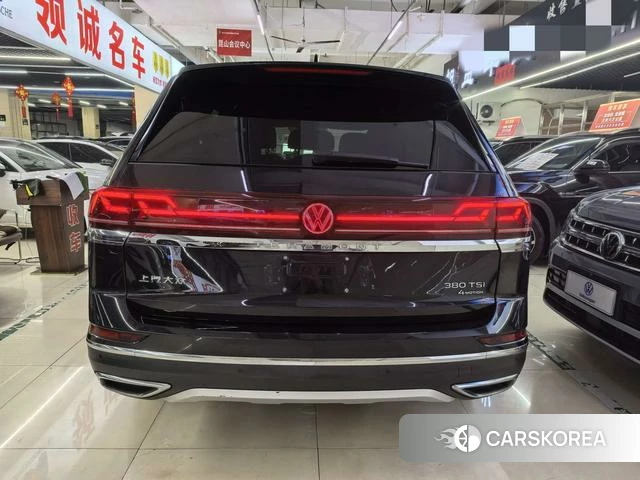 Volkswagen Teramont 2024 Черный из Китая, фото 4