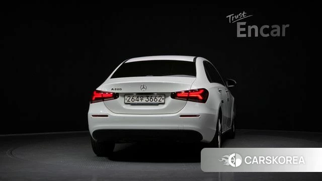 Mercedes-Benz A-Class W177 id 4187773 из Кореи 14
