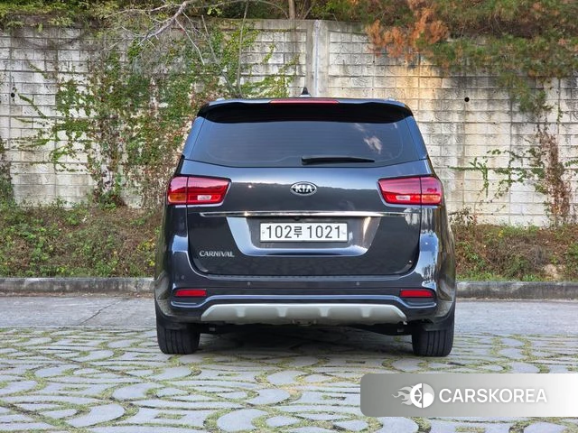Kia The New Carnival id 5018655 из Кореи 13