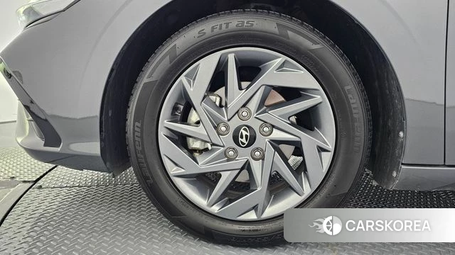Hyundai The New Avante (CN7) id 4921935 из Кореи 30