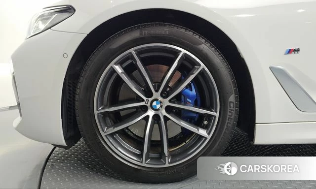 BMW 5 Series (G30) id 4986633 из Кореи 28