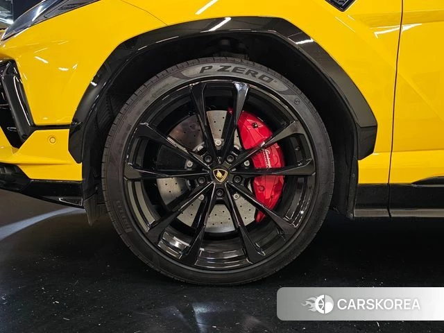 Lamborghini Urus id 4980305 из Кореи 14