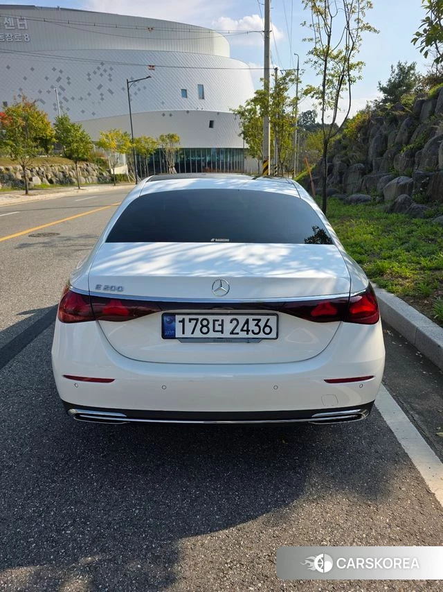 Mercedes-Benz E-Class W214 id 5000567 из Кореи 11