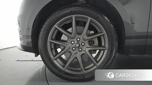 Land Rover Range Rover Velar id 4940943 из Кореи 31