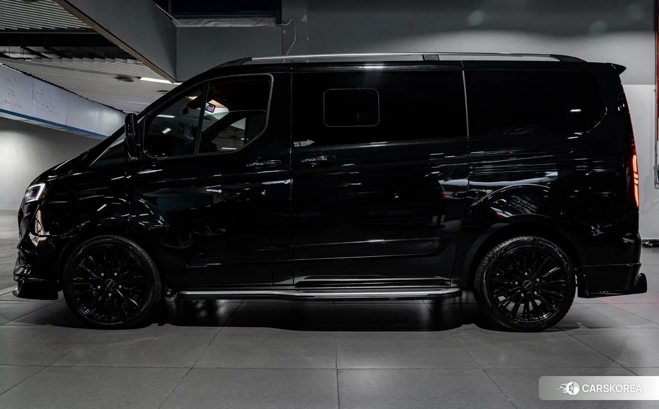 Ford Tourneo 2024 Черный из Китая, фото 5