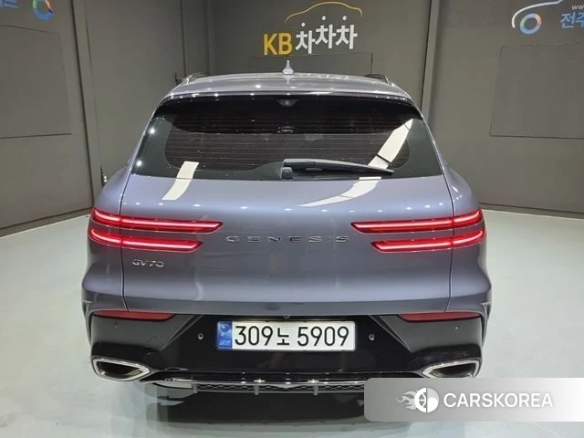Genesis GV70 id 5001917 из Кореи 14