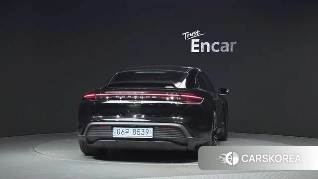 Porsche Taycan id 4985811 из Кореи 30