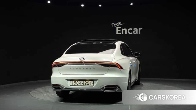 Hyundai The New Grandeur IG id 4475612 из Кореи 14