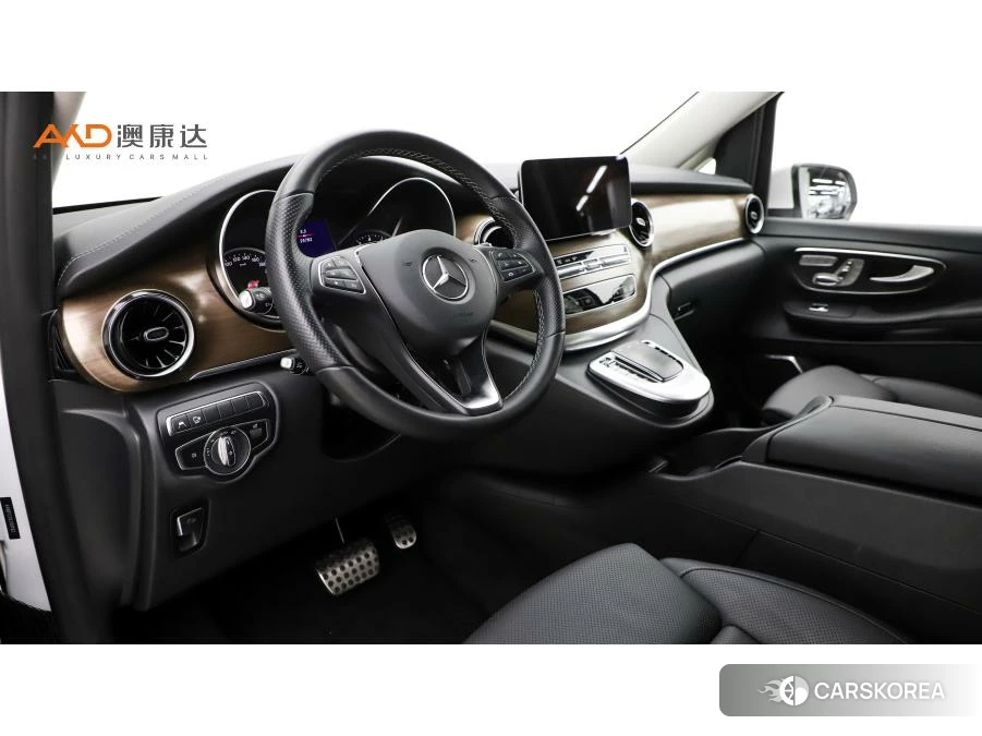 Mercedes-Benz V-Class 2022 Белый из Китая, фото 5