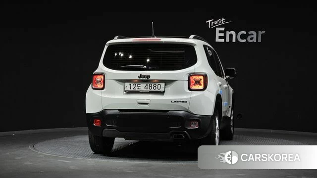 Jeep Renegade id 4907373 из Кореи 14