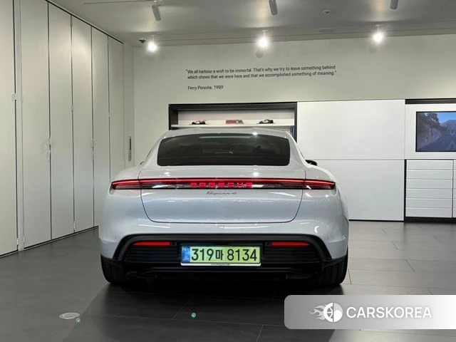 Porsche Taycan id 4870529 из Кореи 14