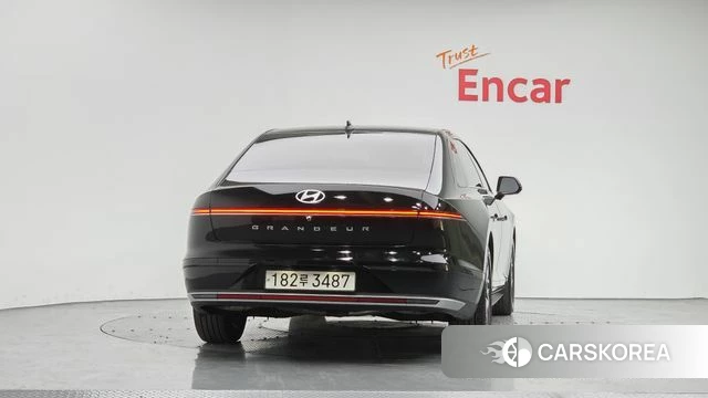 Hyundai Grandeur Hybrid (GN7) id 5011675 из Кореи 14
