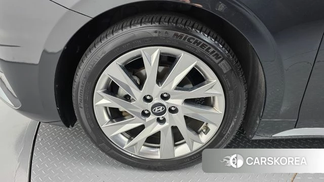 Hyundai The New Grandeur IG Hybrid id 5013387 из Кореи 29