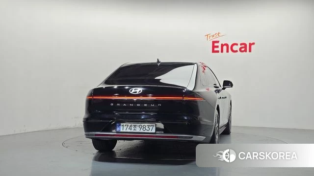 Hyundai Grandeur Hybrid (GN7) id 5039790 из Кореи 26