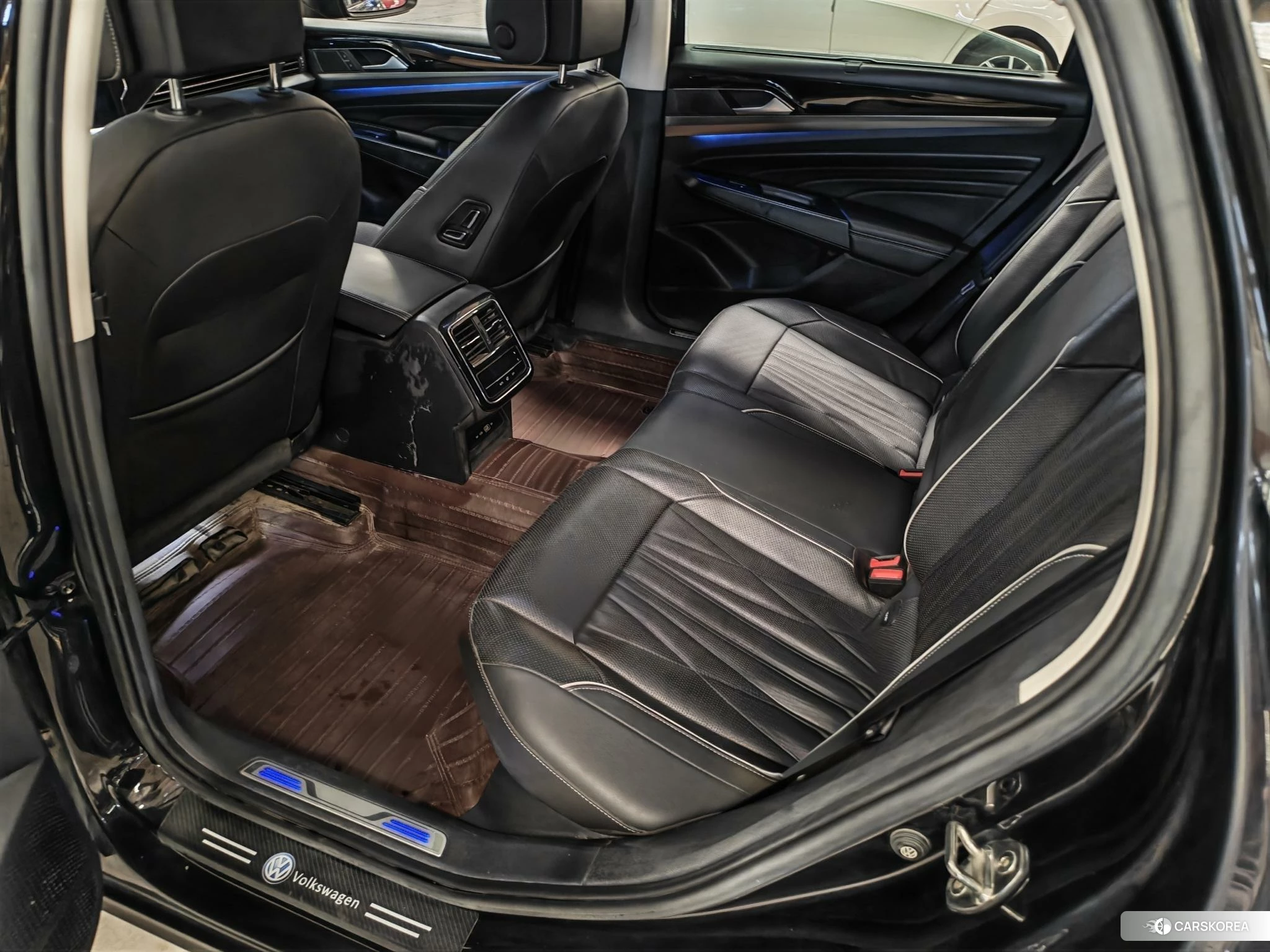 Volkswagen Passat 2021 Черный из Китая, фото 4