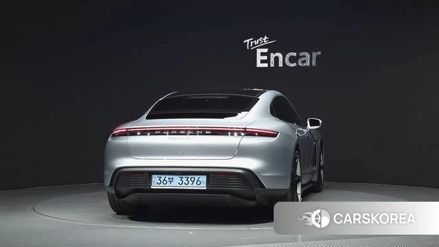Porsche Taycan id 4923256 из Кореи 29