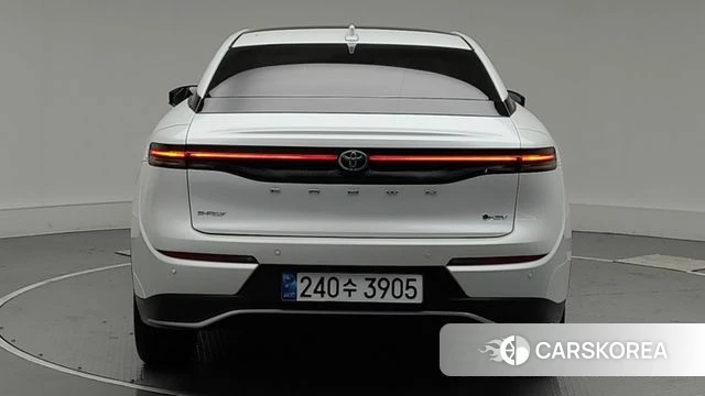 Toyota Crown Crossover id 5011507 из Кореи 14