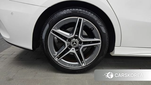 Mercedes-Benz A-Class W177 id 5047279 из Кореи 26