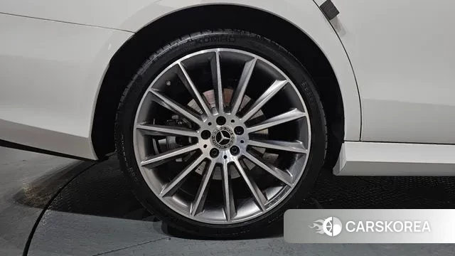 Mercedes-Benz E-Class W213 id 3458259 из Кореи 14