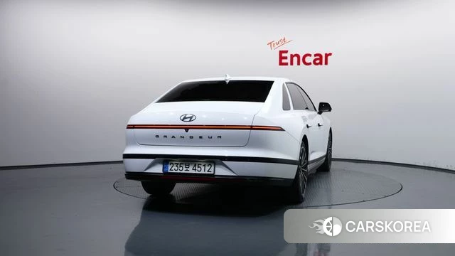 Hyundai Grandeur (GN7) id 5011446 из Кореи 32