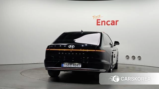 Hyundai Grandeur (GN7) id 4523846 из Кореи 14