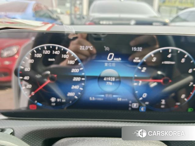 Mercedes-Benz A-Class 2023 Белый из Китая, фото 4