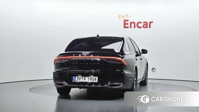 Hyundai The New Grandeur IG id 5040454 из Кореи 14