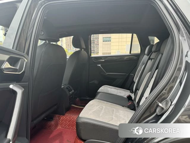 Volkswagen Tayron 2022 Черный из Китая, фото 4