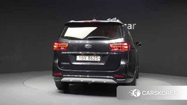 Kia The New Carnival id 3748440 из Кореи 14