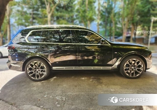 BMW X7 (G07) 2025 Черный из Кореи, фото 5