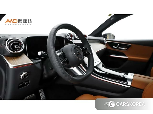 Mercedes-Benz GLC 2025 Черный из Китая, фото 4
