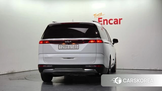 Kia Carnival 4th generation id 4951611 из Кореи 24