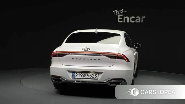 Hyundai The New Grandeur IG id 4458755 из Кореи 14