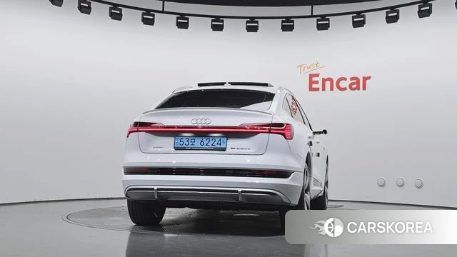 Audi e-Tron id 4906142 из Кореи 14